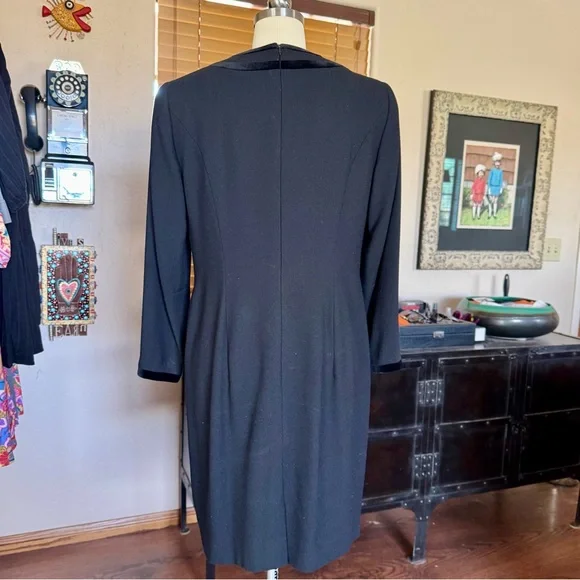 Vintage black crepe Louis Feraud long sleeve dress US 10/12 - Picture 6 of 13